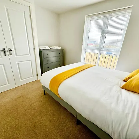 شقة Modern 2-bedroom بريستول