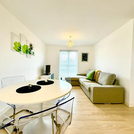 アパート Modern 2-bedroom ブリストル