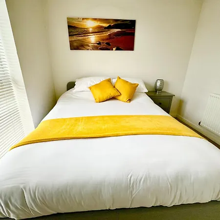 Modern 2-bedroom * ブリストル