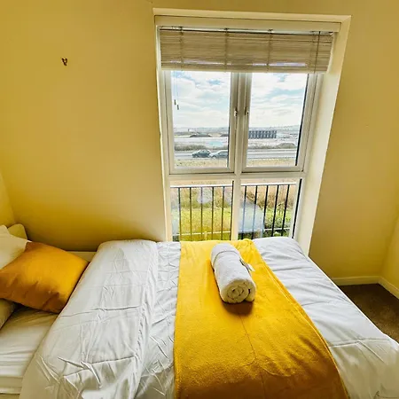 アパート Modern 2-bedroom