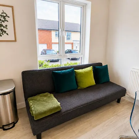 Modern 2-bedroom