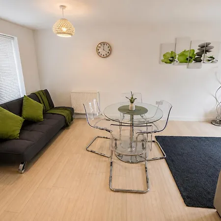 Modern 2-bedroom Appartamento Bristol