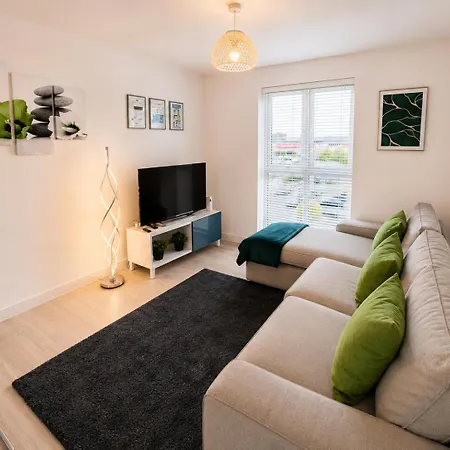 Modern 2-bedroom *