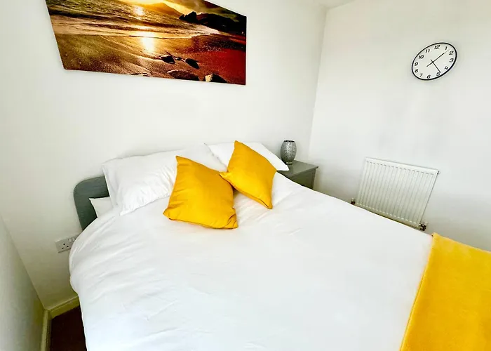 Modern 2-bedroom شقة *