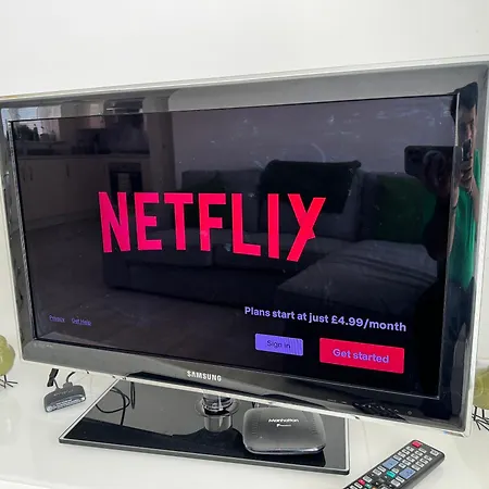 Modern 2-bedroom * Bristol