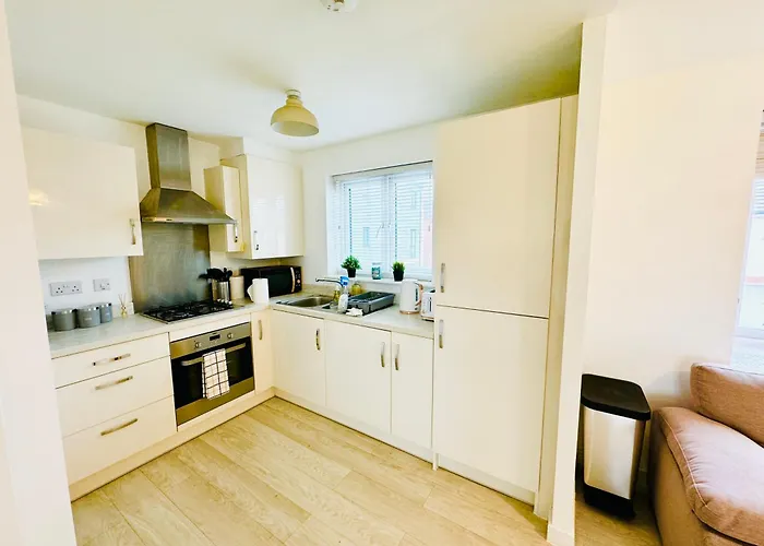 Modern 2-bedroom * Bristol