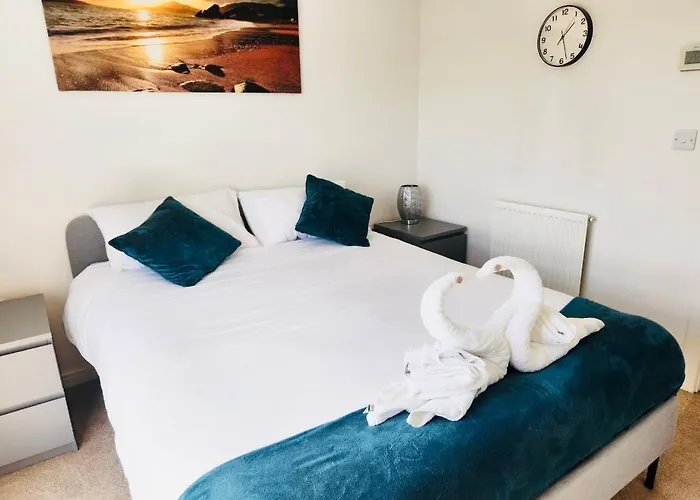 Modern 2-bedroom Apartament *